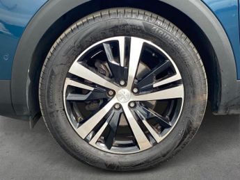 PEUGEOT 3008 1.5 Bluehdi Gt 5Dr Eat8