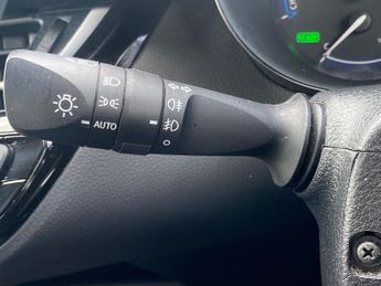 TOYOTA C-HR 1.8 Vvt-H Gpf Icon Suv 5Dr Petrol Hybrid Cvt Euro 6 (S/S) (122 P