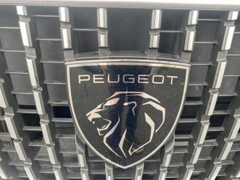 PEUGEOT 2008 1.2 Puretech 130 Gt 5Dr Eat8