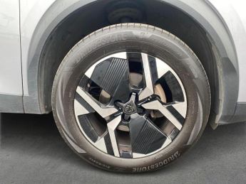 PEUGEOT 2008 1.2 Puretech 130 Gt 5Dr Eat8