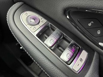MERCEDES-BENZ C CLASS C220D Amg Line Premium 5Dr 9G-Tronic