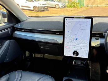 FORD MUSTANG MACH-E Standard Range 70Kwh Suv 5Dr Electric Automatic (269 Ps)
