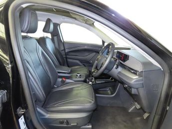 FORD MUSTANG MACH-E Standard Range 70Kwh Suv 5Dr Electric Automatic (269 Ps)