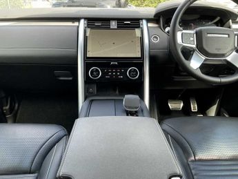 LAND ROVER DISCOVERY 3.0 D300 R-Dynamic Se 5Dr Auto