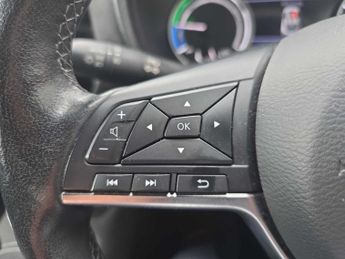 NISSAN JUKE 1.6 Hybrid Tekna+ 5Dr Auto