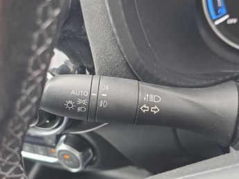 NISSAN JUKE 1.6 Hybrid Tekna+ 5Dr Auto