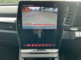 RENAULT SCENIC E-TECH 160Kw Techno 87Kwh Long Range 5Dr Auto
