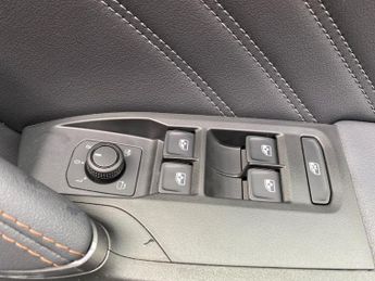 CUPRA FORMENTOR Formentor 1.5 Ehybrid 272 Vz2 5Dr Dsg Estate