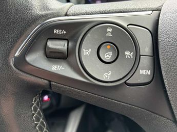 VAUXHALL MOKKA 100Kw Ultimate 50Kwh 5Dr Auto