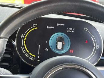 MINI HATCHBACK 135Kw Cooper S Level 1 33Kwh 3Dr Auto