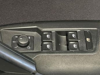 VOLKSWAGEN TIGUAN 1.5 Tsi Evo Match Suv 5Dr Petrol Dsg Euro 6 (S/S) (150 Ps)