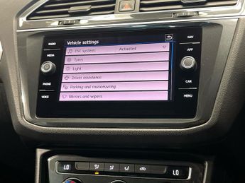 VOLKSWAGEN TIGUAN 1.5 Tsi Evo Match Suv 5Dr Petrol Dsg Euro 6 (S/S) (150 Ps)