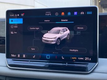 VOLKSWAGEN TIGUAN 1.5 Etsi Mhev Elegance Suv 5Dr Petrol Hybrid Dsg Euro 6 (S/S) (1