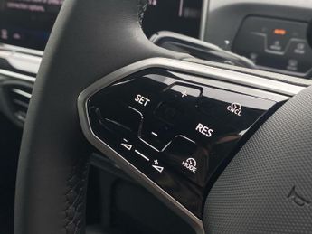 VOLKSWAGEN ID.3 Pure 52Kwh Essential Hatchback 5Dr Electric Auto (170 Ps)