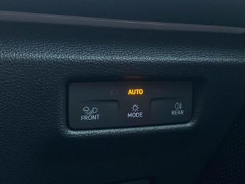 VOLKSWAGEN TIGUAN 1.5 Tsi Ehybrid Match 5Dr Dsg