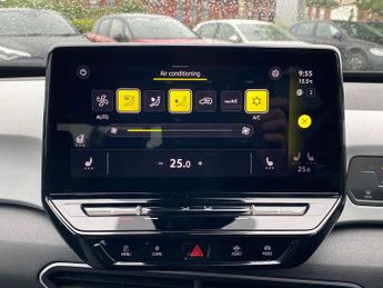 VOLKSWAGEN ID.3 150Kw Life Pro Perform 58Kwh 5Dr Auto [120Kw Ch]