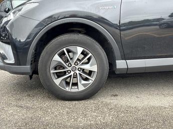 TOYOTA RAV4 2.5 Vvt-I Hybrid Business Ed Plus Tss 5Dr Cvt 2Wd