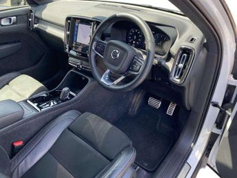 VOLVO XC40 1.5 T3 [163] R Design 5Dr Geartronic