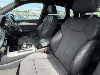 AUDI Q5 40 Tdi Quattro S Line 5Dr S Tronic