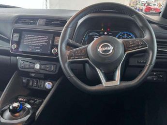 NISSAN LEAF 110Kw N-Connecta 39Kwh 5Dr Auto
