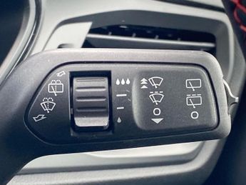 FORD FOCUS 1.0 Ecoboost Hybrid Mhev St-Line Vign 5Dr Auto