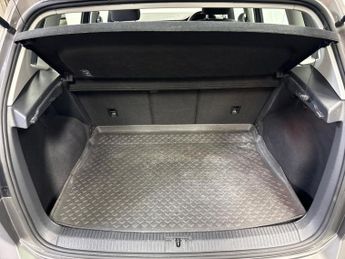 VOLKSWAGEN GOLF SV 1.6 Tdi Bluemotion Tech Se Mpv 5Dr Diesel Dsg Euro 6 (S/S) (110 