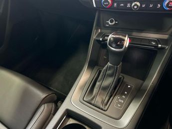 AUDI Q3 1.5 Tfsi Cod 35 S Line Sportback 5Dr Petrol S Tronic Euro 6 (S/S