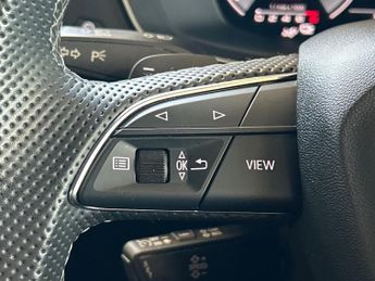 AUDI Q5 2.0 Tfsie 50 S Line Suv 5Dr Petrol Plug-In Hybrid S Tronic Quatt