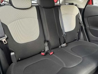 RENAULT CAPTUR 1.5 Dci 90 Iconic 5Dr Edc