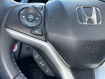HONDA JAZZ 1.3 I-Vtec Ex 5Dr Cvt
