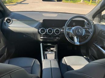 MERCEDES-BENZ GLA Gla 200 Sport Executive 5Dr Auto