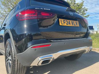 MERCEDES-BENZ GLA Gla 200 Sport Executive 5Dr Auto