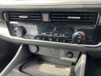 NISSAN X-TRAIL 1.5 E-Power 204 Acenta Premium 5Dr Xtronic