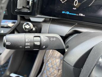 RENAULT MEGANE E-TECH Ev60 160Kw Techno 60Kwh Optimum Charge 5Dr Auto