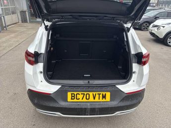 VAUXHALL GRANDLAND X 1.5 Turbo D Sri Nav 5Dr Auto