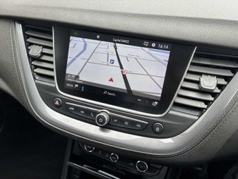VAUXHALL GRANDLAND X 1.5 Turbo D Sri Nav 5Dr Auto