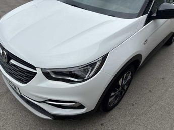 VAUXHALL GRANDLAND X 1.5 Turbo D Sri Nav 5Dr Auto