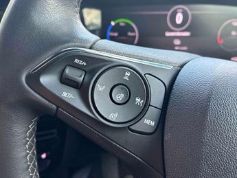 VAUXHALL MOKKA 100Kw Sri Nav Premium 50Kwh 5Dr Auto