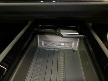 VOLKSWAGEN ID.7 Pro S 86Kwh Match Plus Fastback 5Dr Electric Auto (286 Ps)