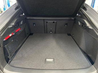 VOLKSWAGEN ID.7 Pro S 86Kwh Match Plus Fastback 5Dr Electric Auto (286 Ps)