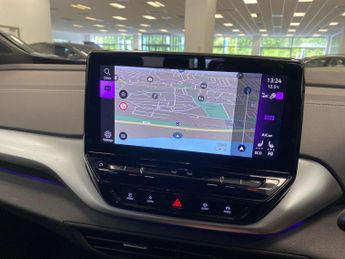 VOLKSWAGEN ID.4 Pure 52Kwh Life Suv 5Dr Electric Auto (148 Ps)