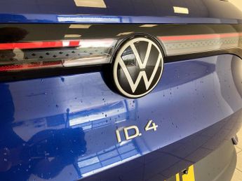 VOLKSWAGEN ID.4 Pure 52Kwh Life Suv 5Dr Electric Auto (148 Ps)