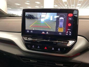 VOLKSWAGEN ID.4 Pure 52Kwh Life Suv 5Dr Electric Auto (148 Ps)