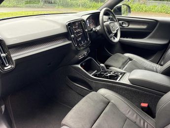 VOLVO XC40 1.5 T3 [163] R Design 5Dr Geartronic