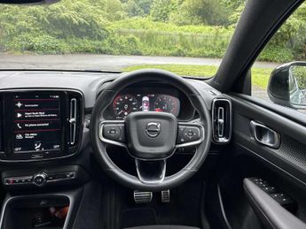 VOLVO XC40 1.5 T3 [163] R Design 5Dr Geartronic