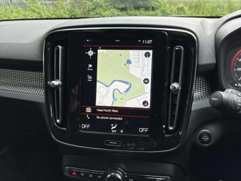 VOLVO XC40 1.5 T3 [163] R Design 5Dr Geartronic