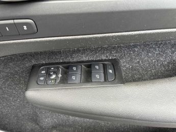 VOLVO XC40 2.0 B4P Inscription Pro 5Dr Auto
