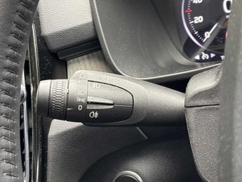 VOLVO XC40 2.0 B4P Inscription Pro 5Dr Auto