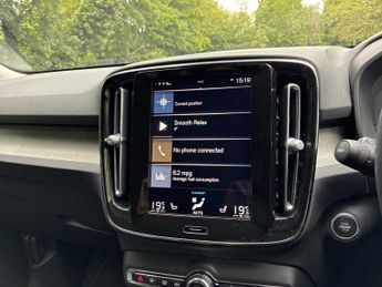 VOLVO XC40 2.0 B4P Inscription Pro 5Dr Auto