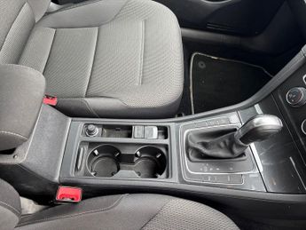 VOLKSWAGEN GOLF 1.4 Tsi Se Hatchback 5Dr Petrol Dsg Euro 6 (S/S) (125 Ps)